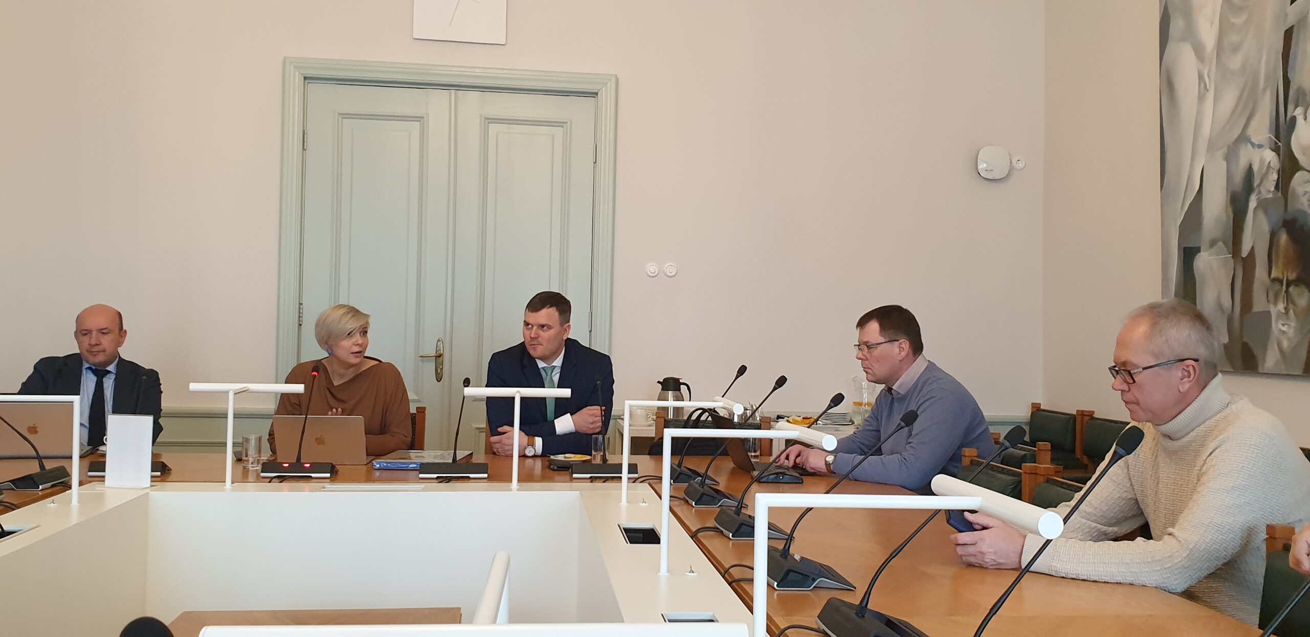 Featured image for “Erakondadeülene toetus Haapsalu raudtee taastamisele püsib”