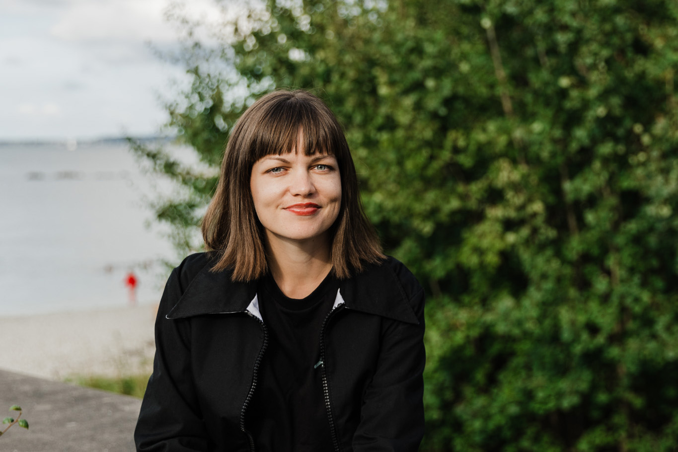 Küsimused nagu „kas sul tampooni on?“ või „kas sul valuvaigistit on?“ on ühele menstrueerivale inimesele piisavalt tavapärased, et neid esitades ei kaasne mõtet