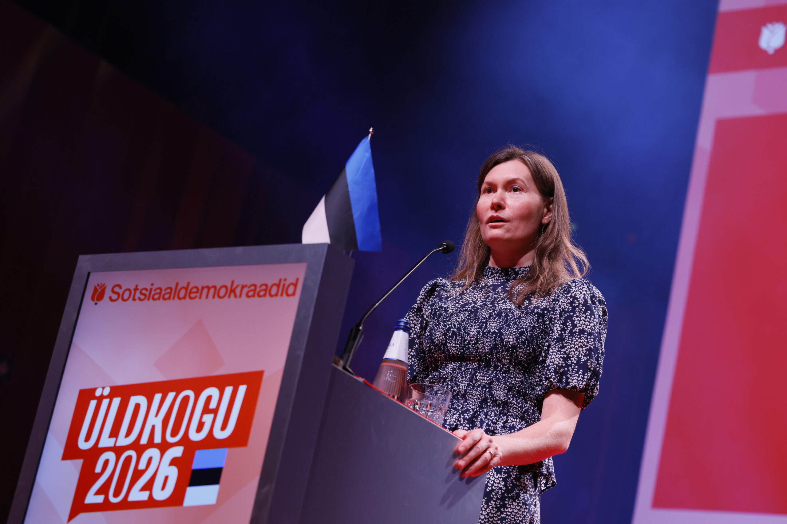 Featured image for “Riina Sikkut: valitsuserakonnad seisavad demokraatlike väärtuste eest ainult sõnades”